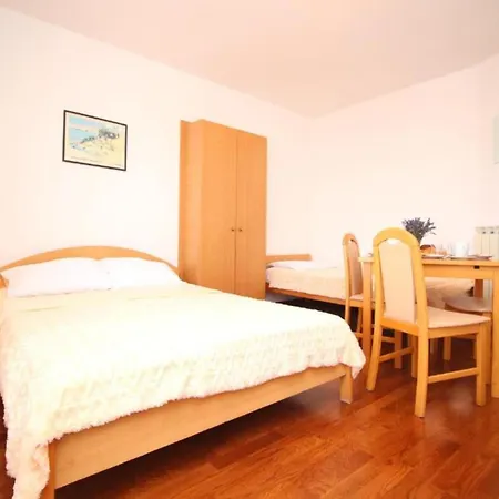 Butkovic Apartment *