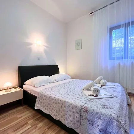 Apartment Butkovic *