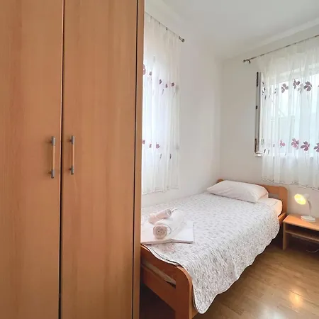 Apartment Butkovic *